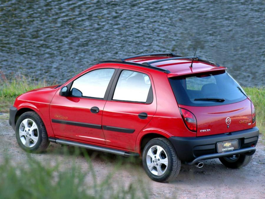  Chevrolet Celta Off-Road 2005 года  (фото 4 из 6)